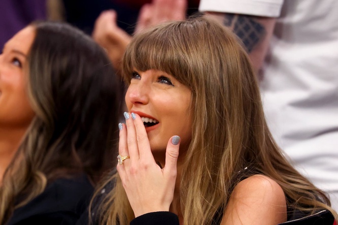 Would you suit a fringe? Here’s how to tell