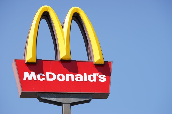 Father and daughter, 11, shot outside Florida McDonald’s after getting caught in crossfire