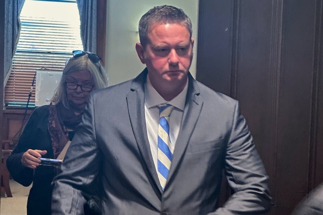 Ex-NY trooper sentenced to at least 2½ years in prison in chase that killed 11-year-old girl