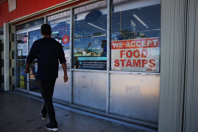 Thousands of Americans at risk of losing up to $331 in federal benefits under proposed change