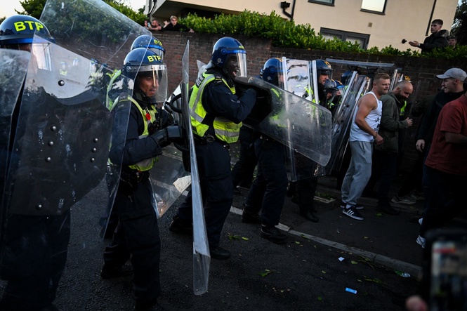 Two-tier policing claims could set back efforts ‘to the 1960s’, police chief warns