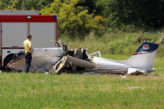 Small plane crash in Croatia leaves 4 people dead