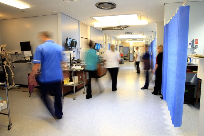 Political badges have no place in NHS, says antisemitism review