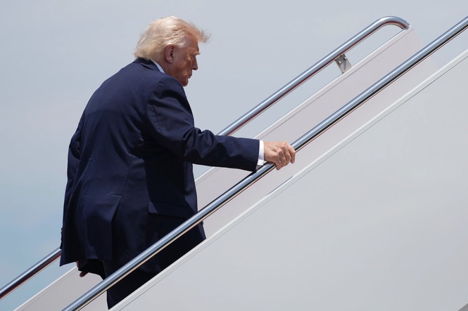 A federal judge strikes down Trump administration immigration policy affecting 39 countries