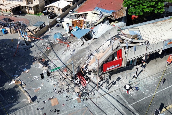Is it safe to visit Japan? Latest advice after earthquake strikes near the Philippines