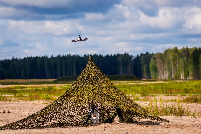 Ukraine-Russia war latest: Nato scrambles jets to shoot down Russian drone as Latvia issues ⁠air threat alert