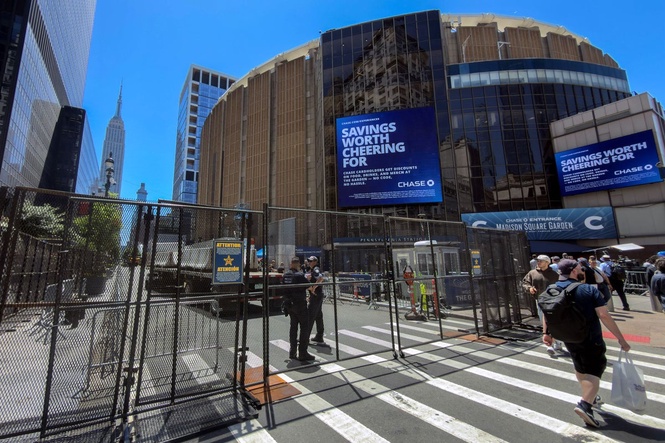 Knicks fans fume over strict security measures as Trump attends NBA Finals game