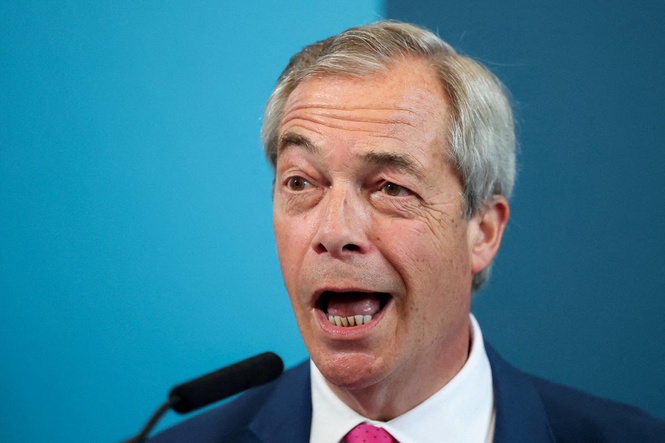 Farage’s call for unions to affiliate with Reform sparks furious backlash