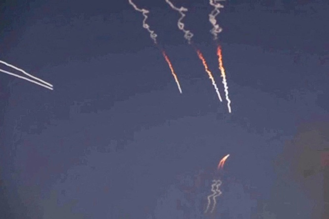 Kuwait closes airspace as Iran targets 18 US airbases in Gulf region