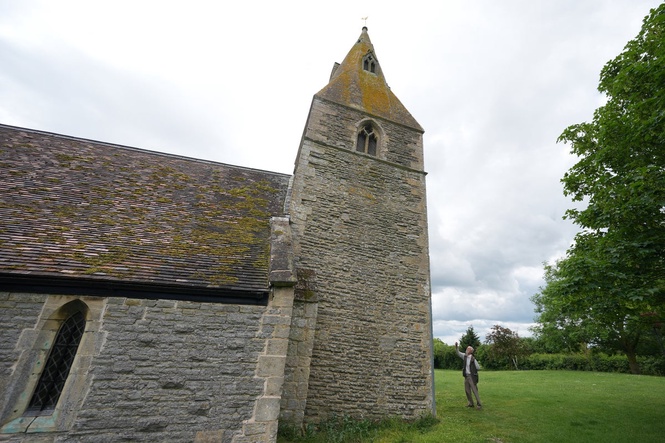 Urgent warning issued over Lincolnshire church which is leaning more than the Tower of Pisa