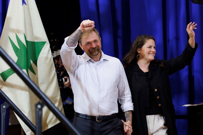 Trump slaps farm animal nickname he normally reserves for women on Maine’s Democratic Senate challenger