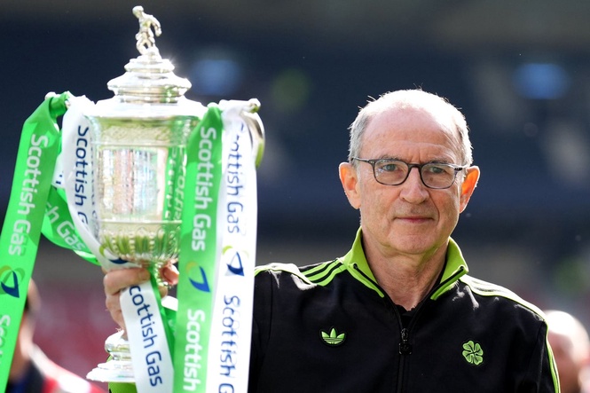 Martin O’Neill staying at Celtic as he signs new contract after league and cup double