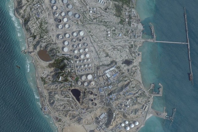 US strikes three Iranian oil tankers after two of its warships targeted with missiles