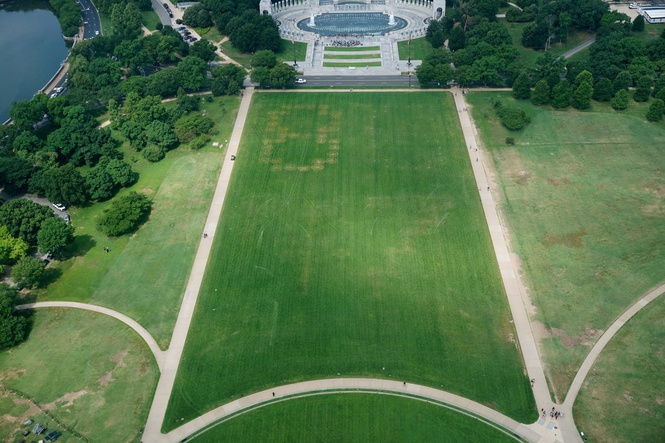 Giant ‘8647’ message left on the National Mall triggers police investigation