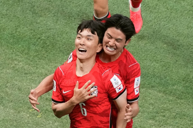 Everything you missed from day one at World Cup 2026: Jimenez’s tears, hydration break controversy and empty seats