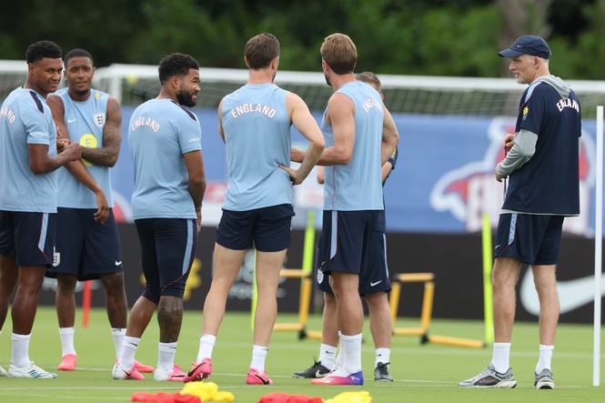 England team hit by theft of boots and balls before World Cup opener