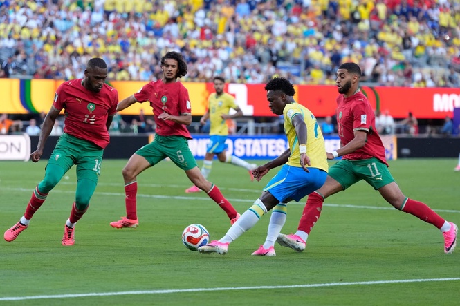 Brazil v Morocco LIVE: Both sides hunt late winning goal in entertaining World Cup clash