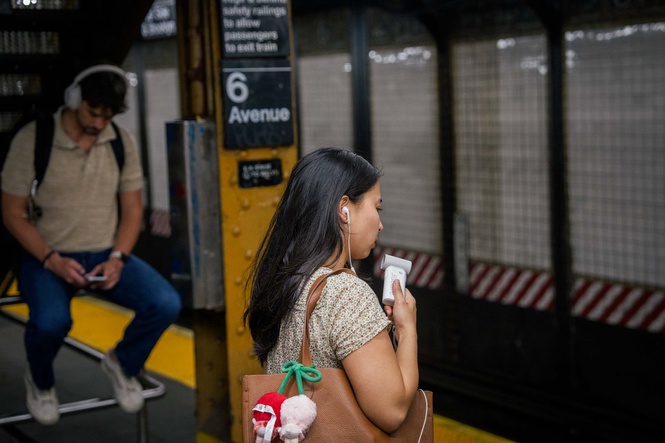Traveling during a heat wave? The signs of heat illness everyone must know