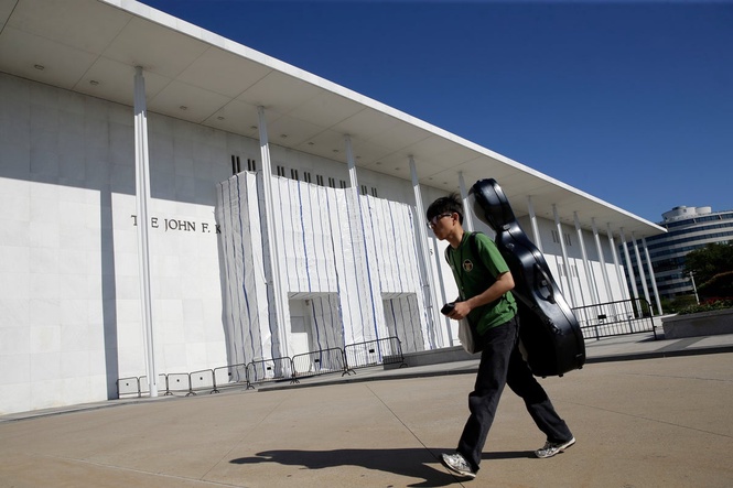 Fresh off stripping Trump from its building, Kennedy Center creates new endowment bearing the president’s name