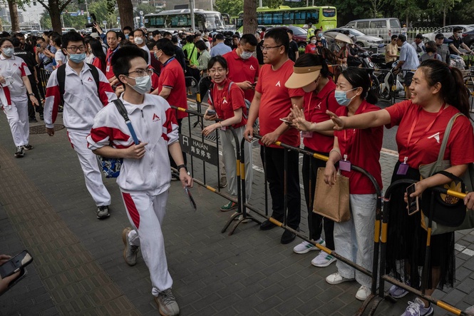 China cuts nearly a third of ‘obsolete’ arts degrees in university programs