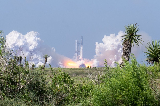 Texas Supreme Court denies request to save beach from SpaceX