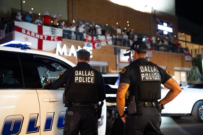 England fans defy police pleas as 5,000 beers bought on eve of World Cup opener