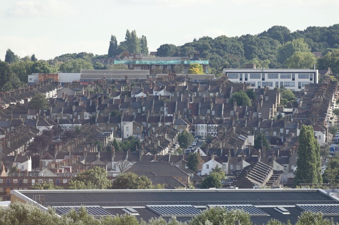 Base rate hold ‘will pave way for mortgage lenders to cut rates in weeks ahead’