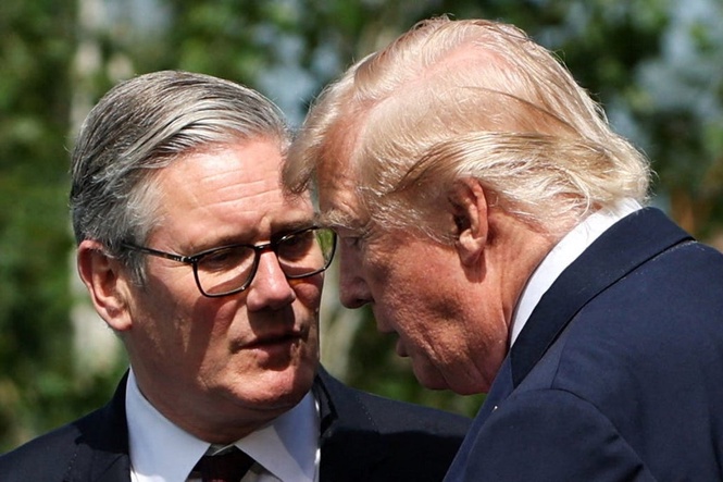 Fact check: Donald Trump shook Keir Starmer’s hand at meeting