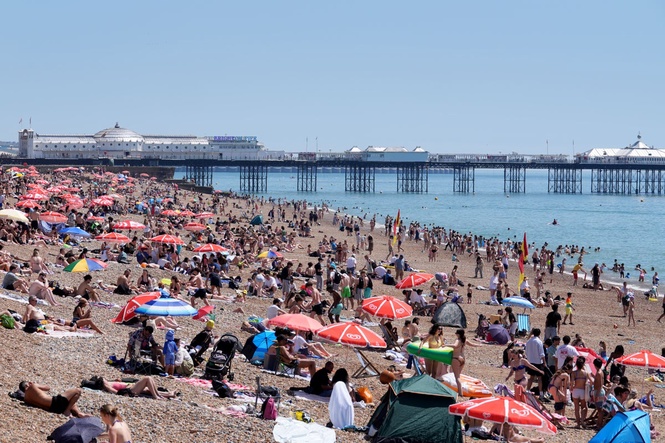 Amber health alerts issued as forecasters warn of ‘humid and muggy’ heatwave