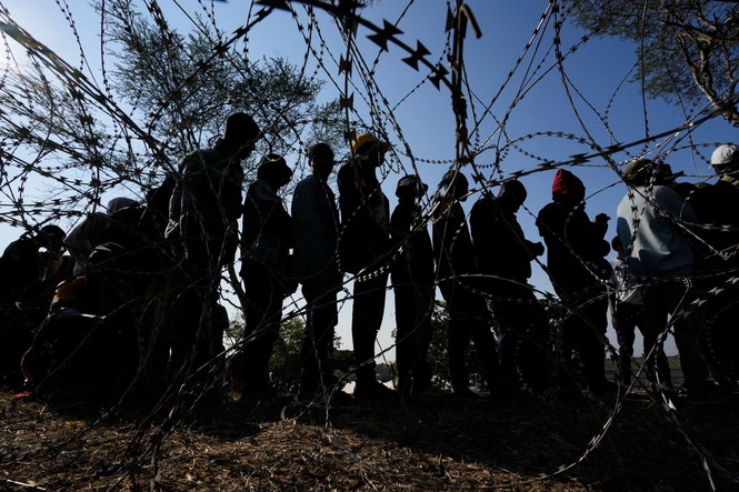 South Africa builds another site to ease overcrowding and speed up deportation of Malawian nationals