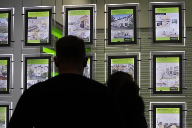 Home buyers and sellers set to save time and money under housing market shake-up