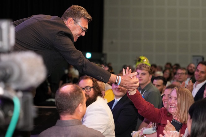 Bulletin AM briefing: Starmer rival sweeps by-election and soap actor dies in fire