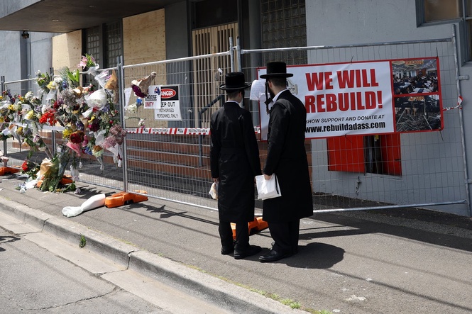 Police charge a third suspect in a Melbourne synagogue arson allegedly directed by Iran