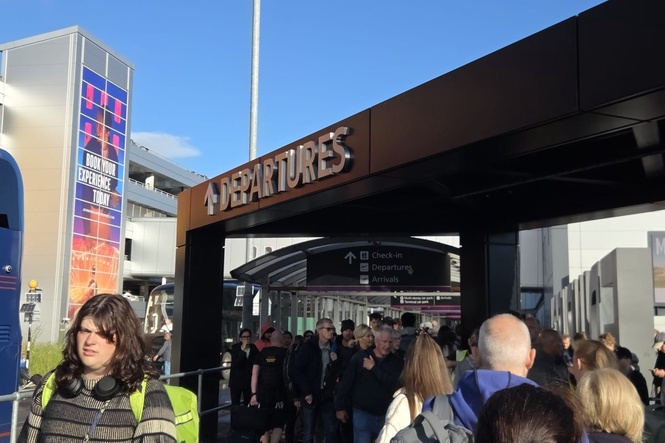 Delays expected at Edinburgh Airport after security alert