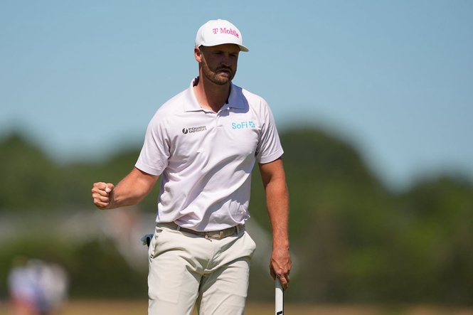 Wyndham Clark survives final-round scare to win US Open at Shinnecock Hills