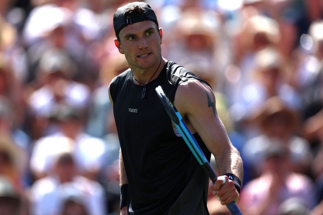 Jack Draper hails Sir Andy Murray for guiding him to ‘ugly win’ at Eastbourne
