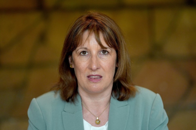 Rachel Reeves ‘set to be sacked as chancellor’ despite backing Burnham
