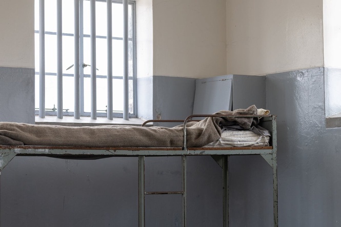 Rastafari man can’t sue Louisiana prison officials who cut his dreadlocks, Supreme Court rules
