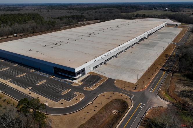 Federal officials plan to offload some warehouses purchased for immigrant detention