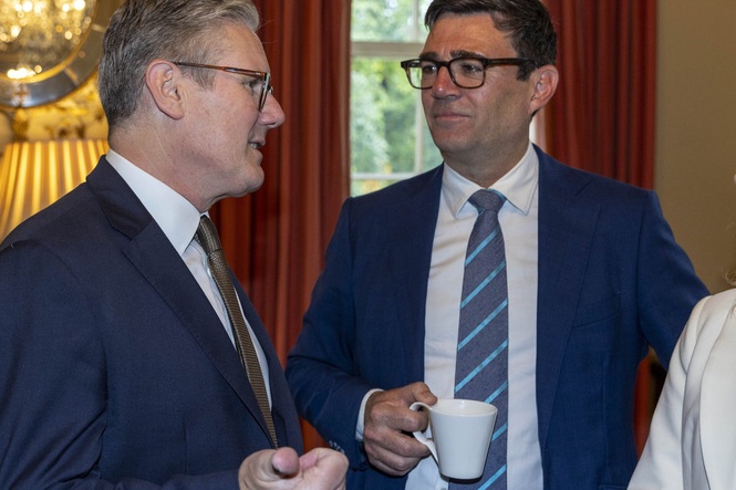 Bulletin AM briefing: Burnham holds secret meeting with Starmer and extreme heat warning