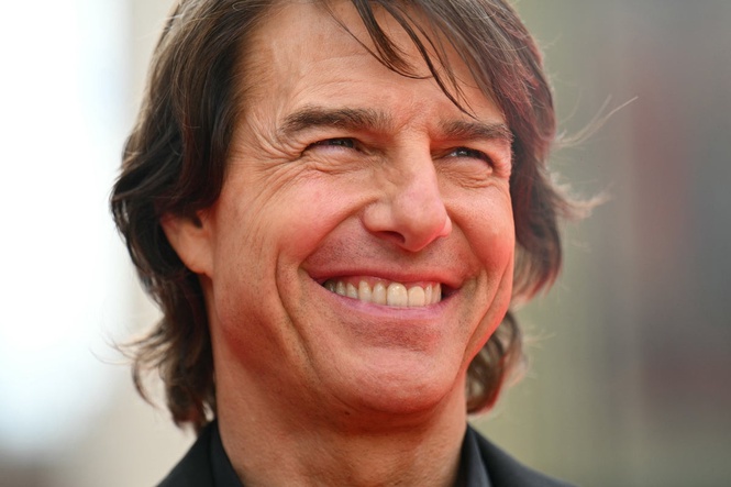 Tom Cruise’s career given stunning retrospective in trailer for ‘catastrophic’ new comedy