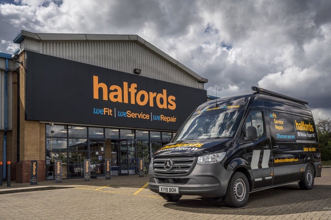 Halfords gets sales boost after garages makeover and e-bikes push