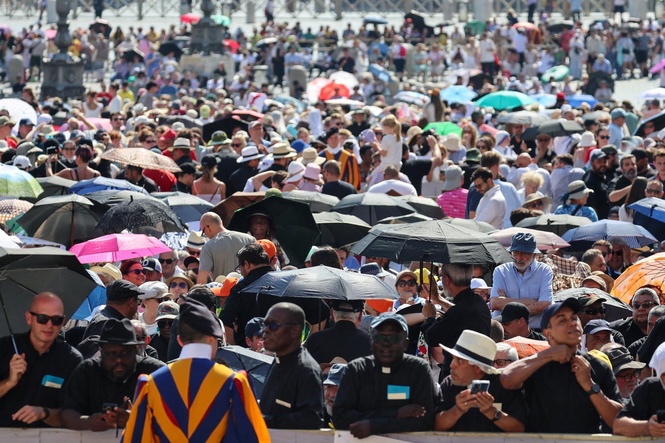 From Spain to Ireland: What to know about the deadly heatwave across Europe