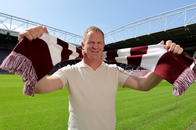 Hearts name Belgian manager as Derek McInnes replacement