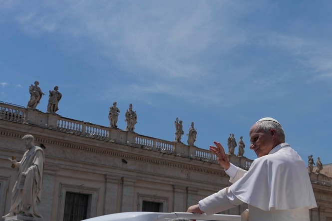 Pope Leo XIV says war 'never blessed by God' as he opens meeting of world's cardinals