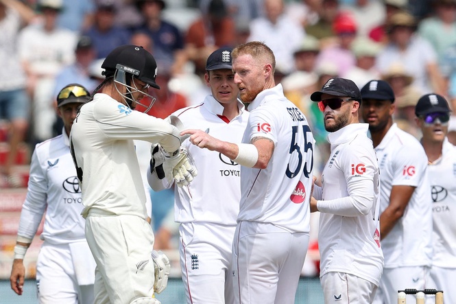 Why Mitchell Santner was given out for New Zealand against England as Ben Stokes takes 250th Test wicket