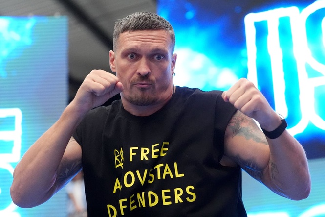 Oleksandr Usyk to relinquish title belts but insists he is not retiring