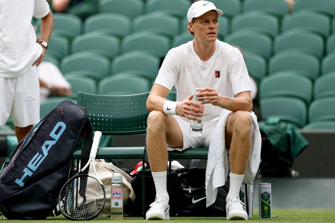Jannik Sinner shuts down questions over player media protest at Wimbledon