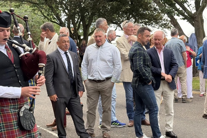 Rugby greats gather for celebration of Scott Hastings’ life