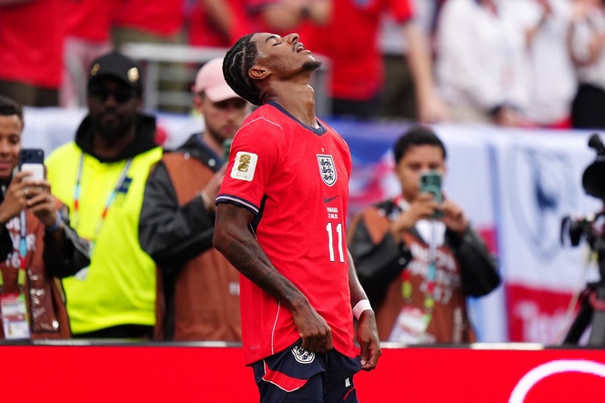 Roy Keane and Gary Neville offer brutal thoughts on England’s performance against Panama